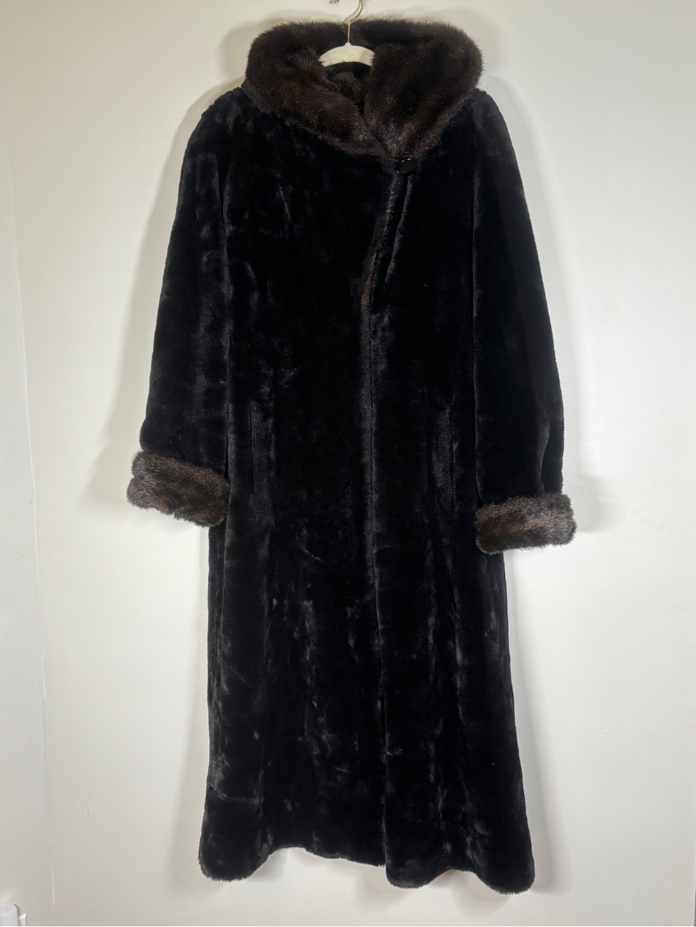 Elegant Women's Dark Brown Faux Fur Long Coat